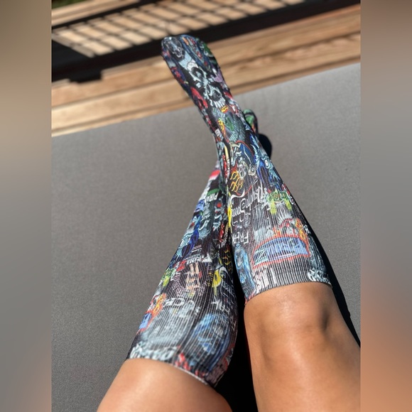 PiranaZ Psycho Speed Logo Knee High Over the Calf Racing Socks Unisex - Picture 4 of 11